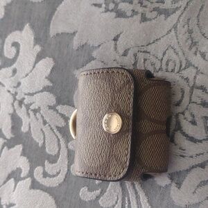 New without tag coach keychain